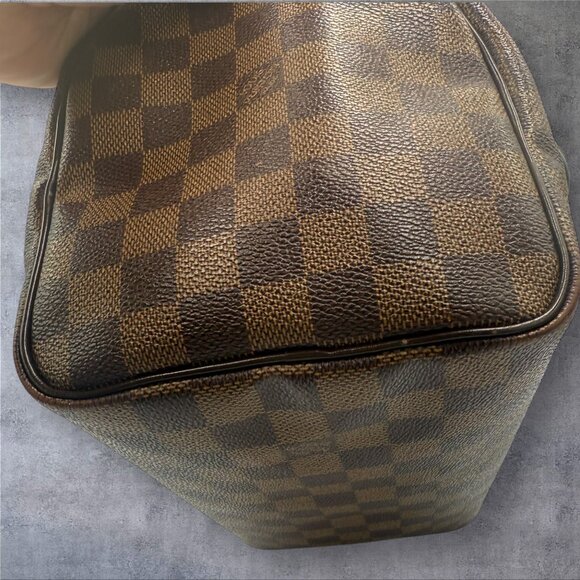 Louis Vuitton Damier Ebene Speedy 25 - Picture 9 of 12